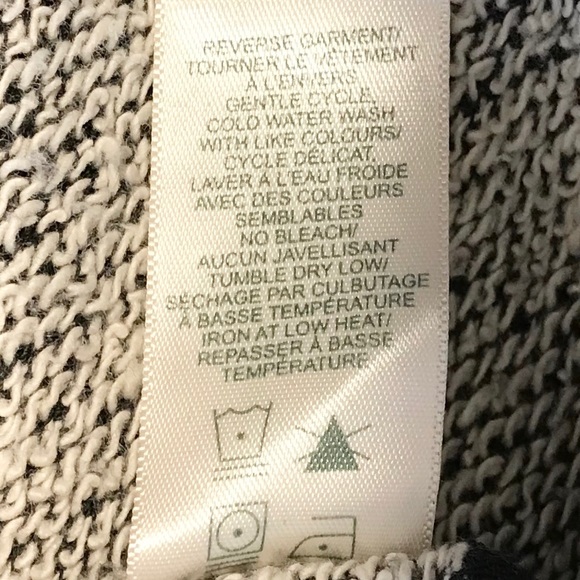 Roots Knit Cardigan w/ Waist Tie Belt. - Picture 8 of 8